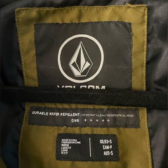 Volcom Vest with detachable hood - Picture 5 of 6